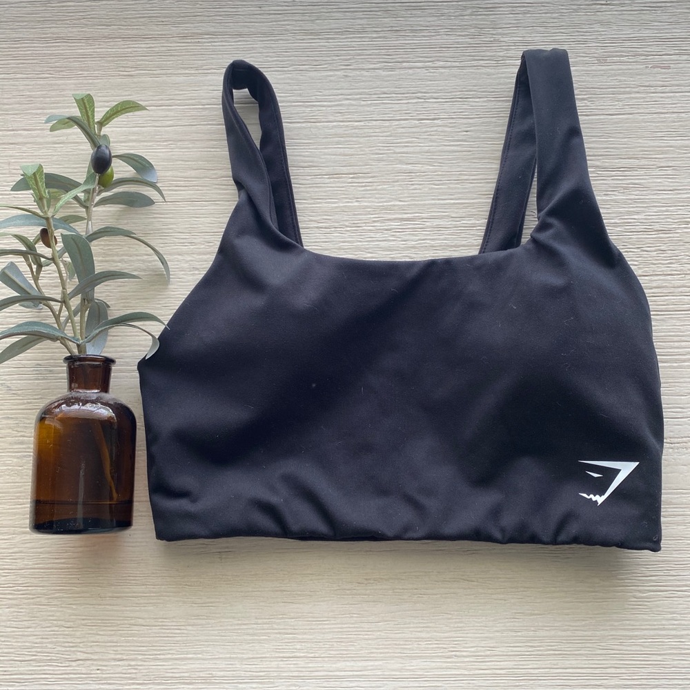 Like NEW!! Gym Shark Active Wear!